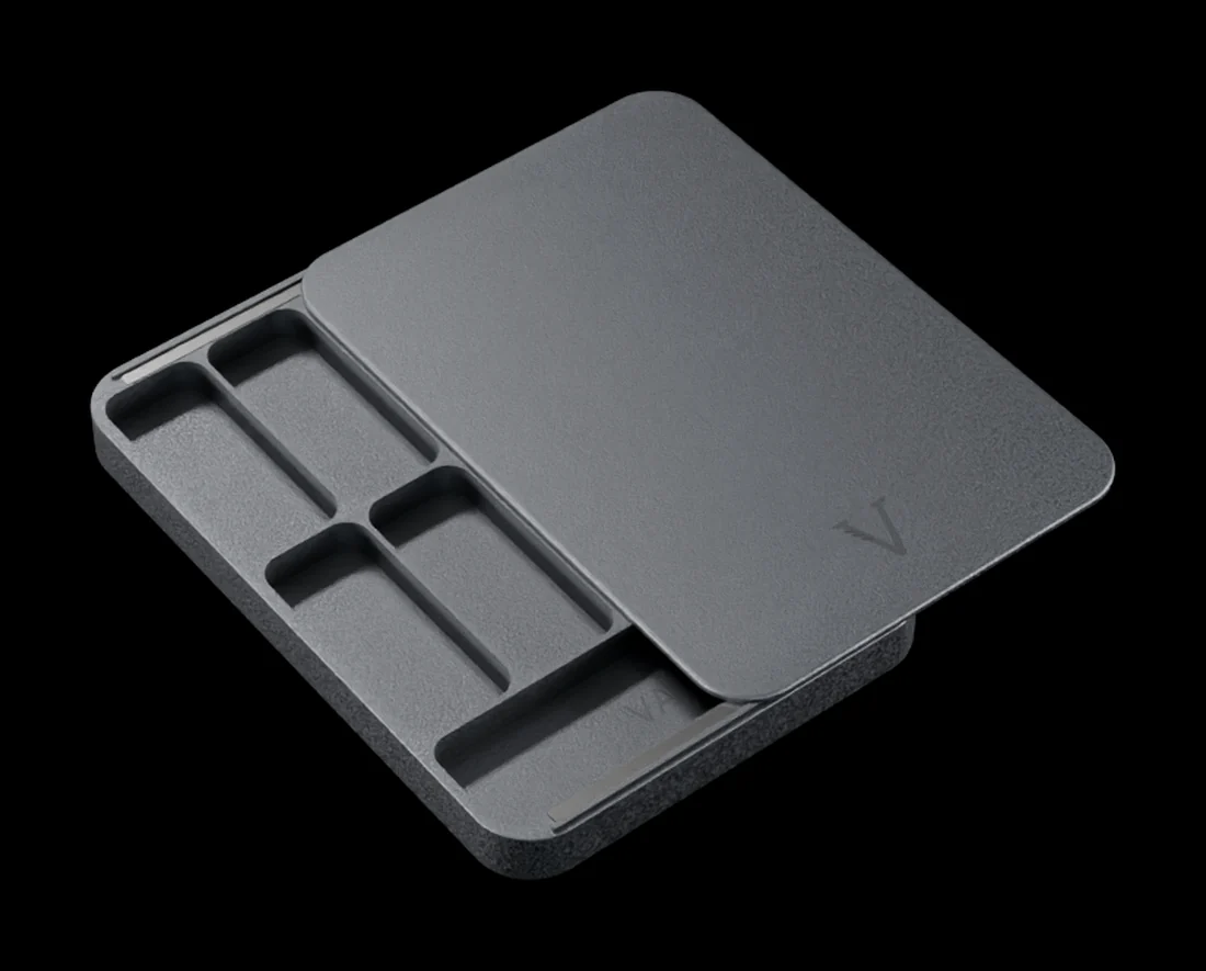 VALT aluminium nicotine pouch case, Space Gray anodised finish, lid open showing eight pouch slots